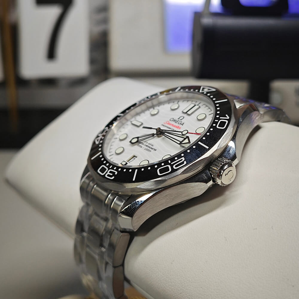 Omega Seamaster Diver 300M