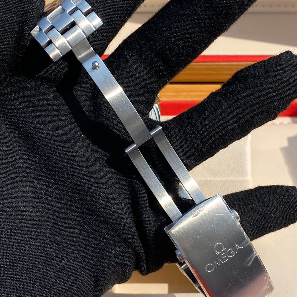 Omega Seamaster Diver 300M