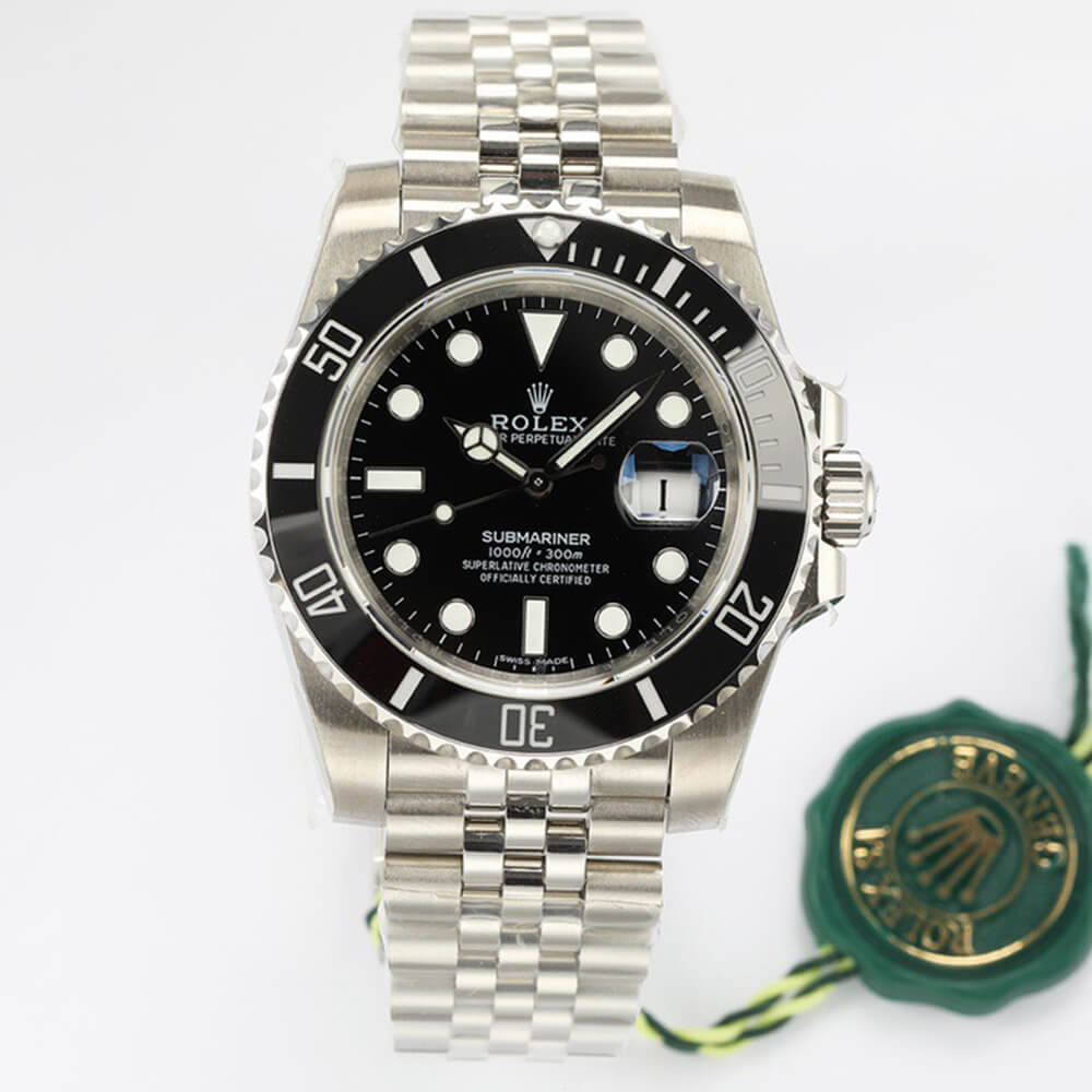 Rolex Submariner Date