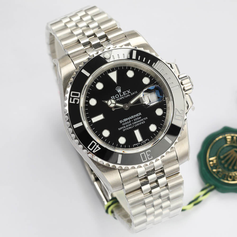 Rolex Submariner Date