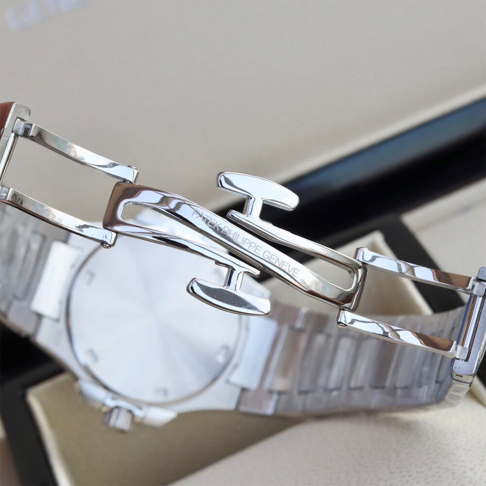 Patek Philippe Nautilus 7010/1R