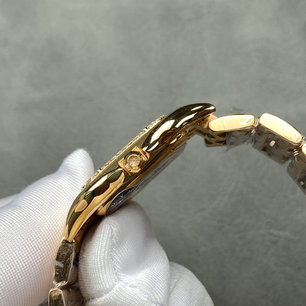 Cartier Panthere Medium Watch